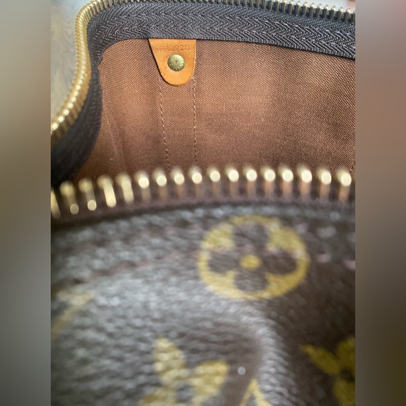 LOUIS VUITTON Rare! Made in USA! Monogram Duffle/Carry All - Picture 14 of 16